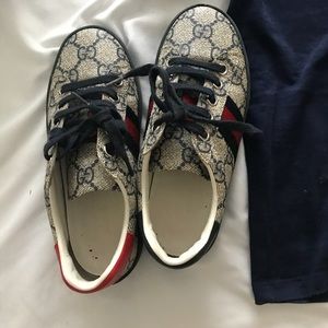 Kids authentic Gucci shoes
